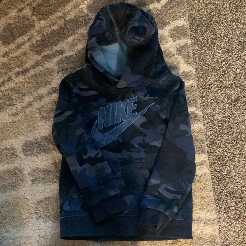 Nike hoodie